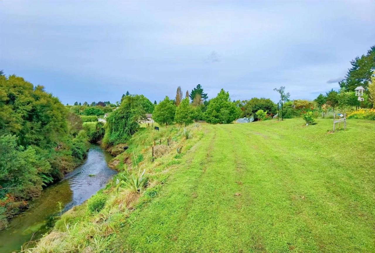 Tranquil Stream Villa Rotorua Kültér fotó